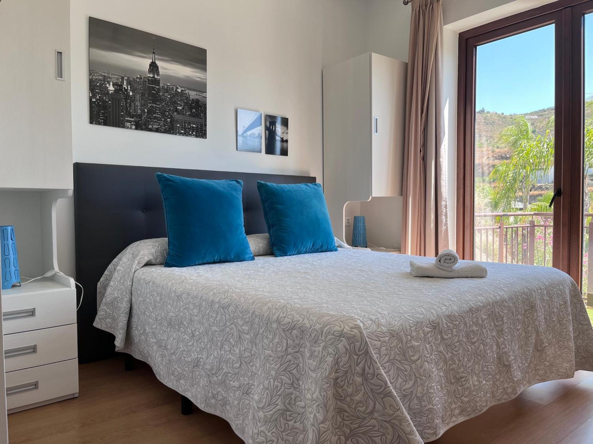 Aparthotel Balcones De Bentomiz Velez Malaga Exterior foto