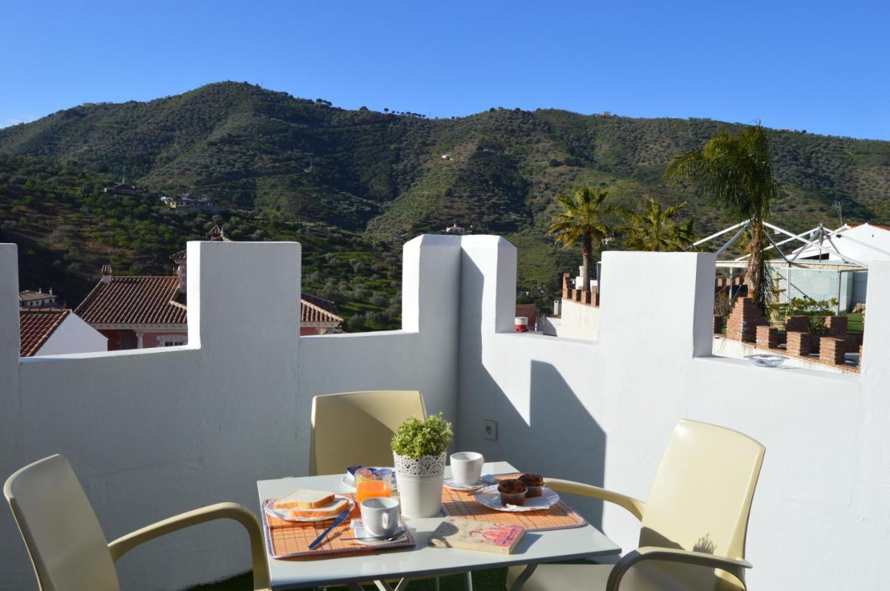 Aparthotel Balcones De Bentomiz Velez Malaga Exterior foto